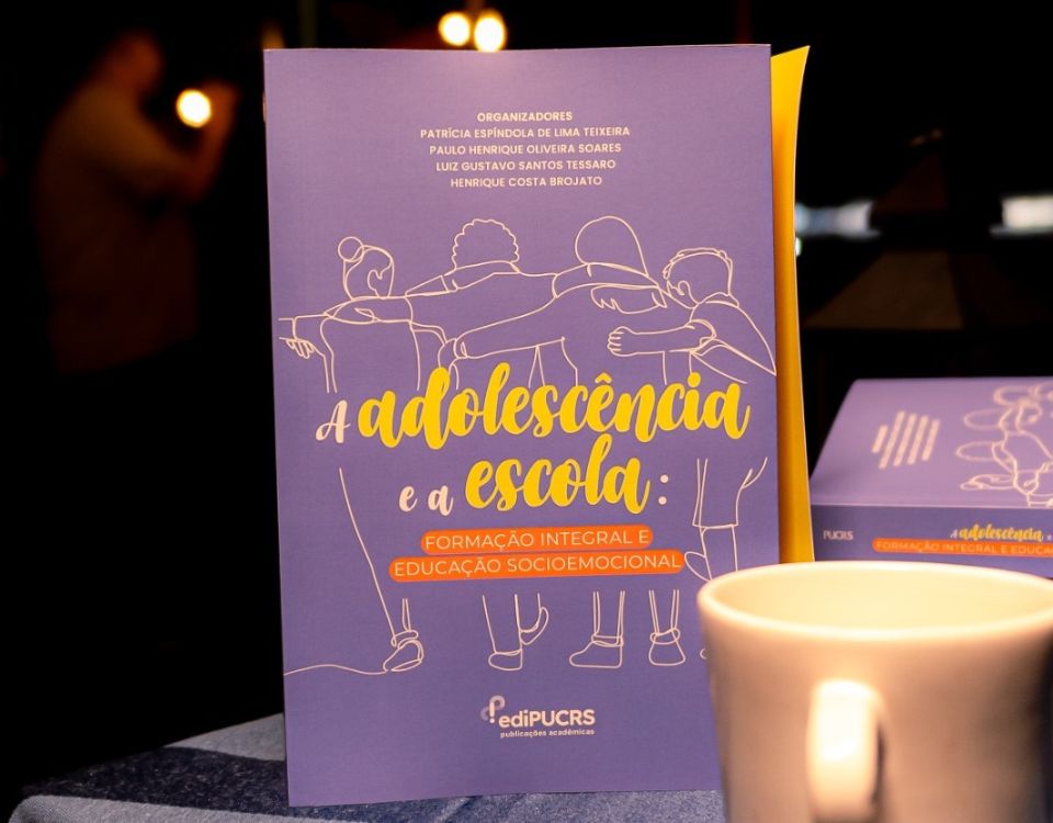 Marista Brasil lança livro sobre adolescência e educação integral