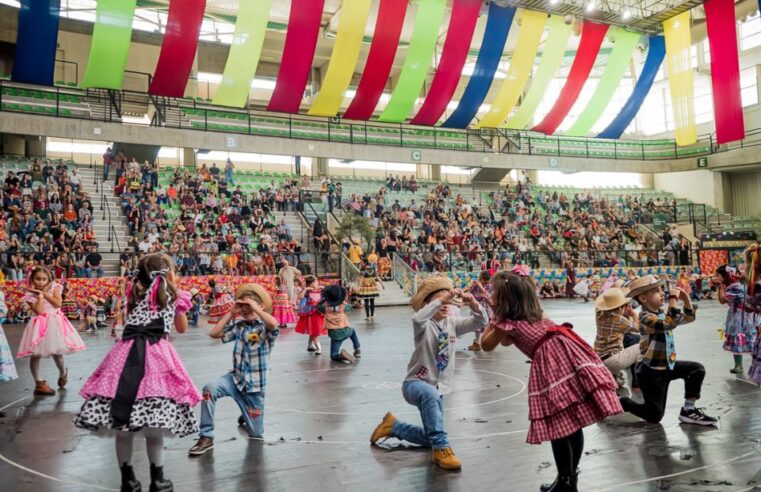 Arraiá Marista celebra a cultura mineira com danças, música e comidas típicas