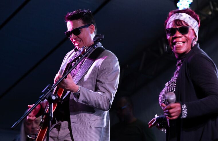 Laretha Weathersby e Bruno Marques Band fazem show históricona Monka Cervejaria