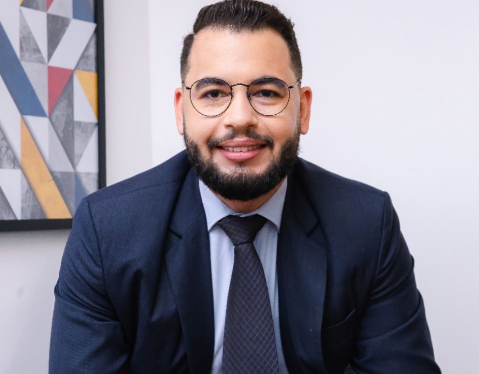 A responsabilidade dos robôs cirurgiões está nas mãos do médico