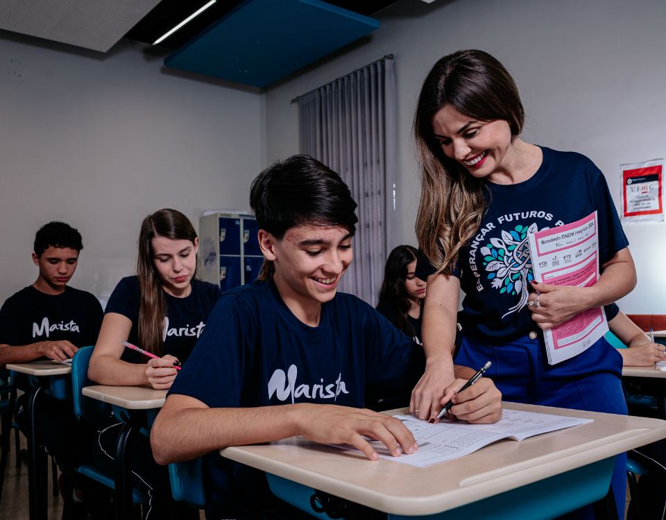 Estudantes terão live sobre Ciências da Natureza e Matemática voltada ao vestibular da UFMG