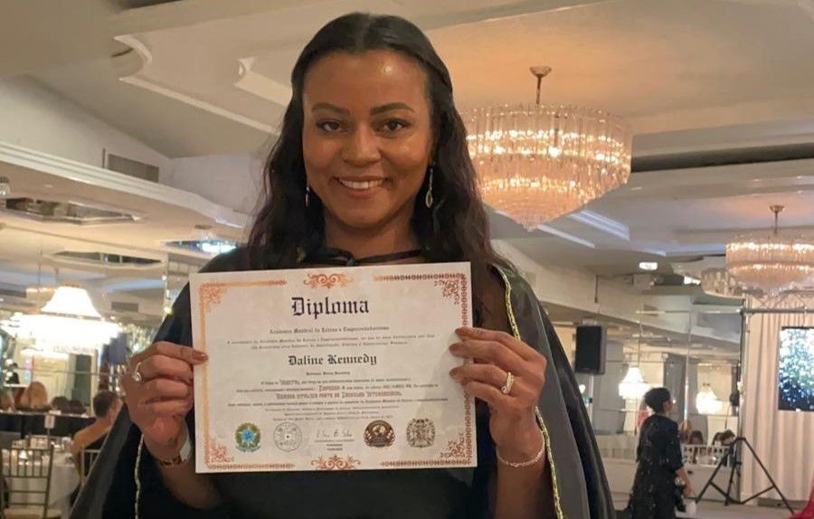 Daline Kennedy é destaque em encontro global e celebra nova conquista nos EUA