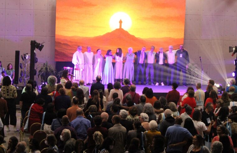 Noite artística abre o 21º Congresso Espírita da Bahia no Fiesta