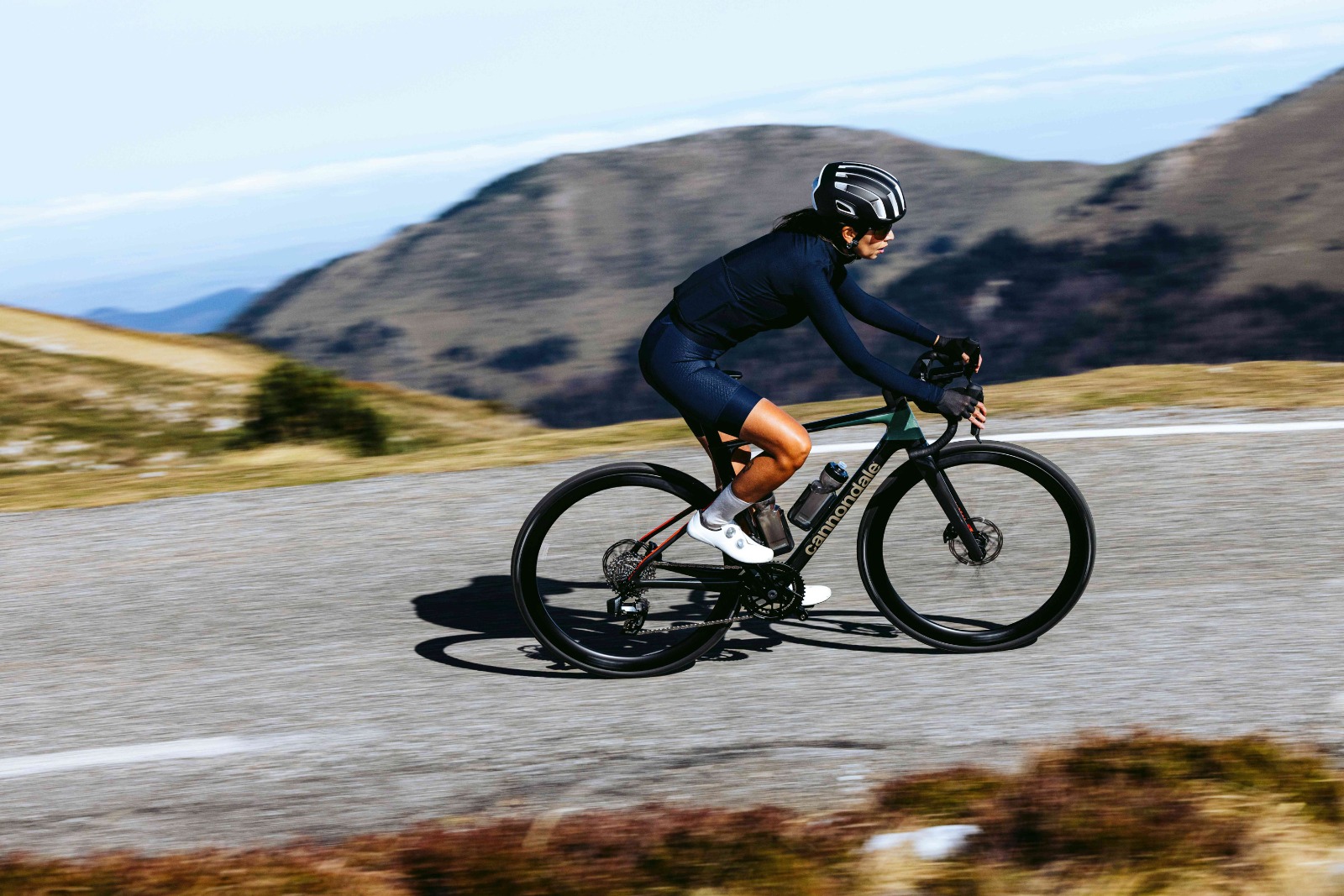 Cannondale lança nova geração da SuperSix EVO no Brasil