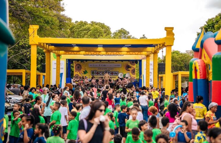 Mães de alunos do Bloco Show comemoram atuação dos filhos